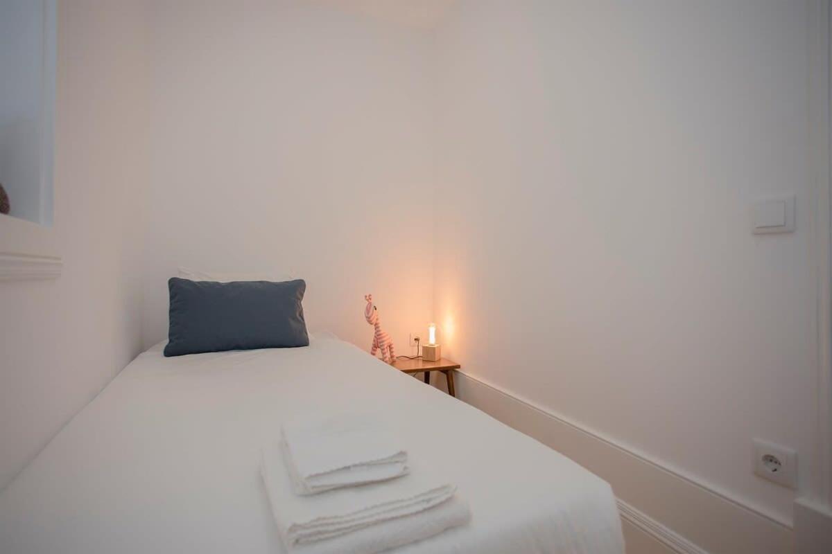 Liiiving In Porto - Clerigos Terrace Apartment Exterior foto